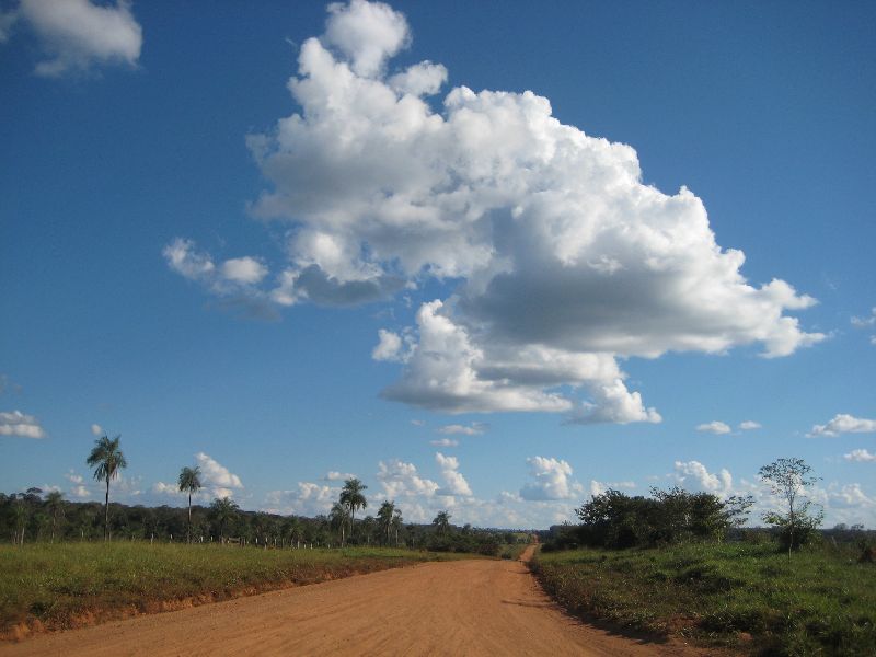 Bizarre Wolken