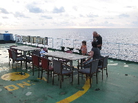 Barbeque an Deck 002