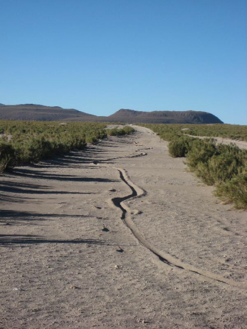 Salar Uyuni bis San Pedro Karolas Motorradspur